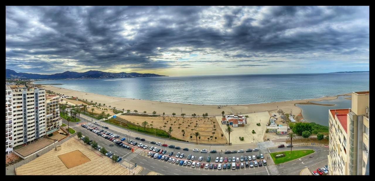 Apartamento Vistas Al Mar Aire Acondicionado Wifi Empuriabrava Kültér fotó