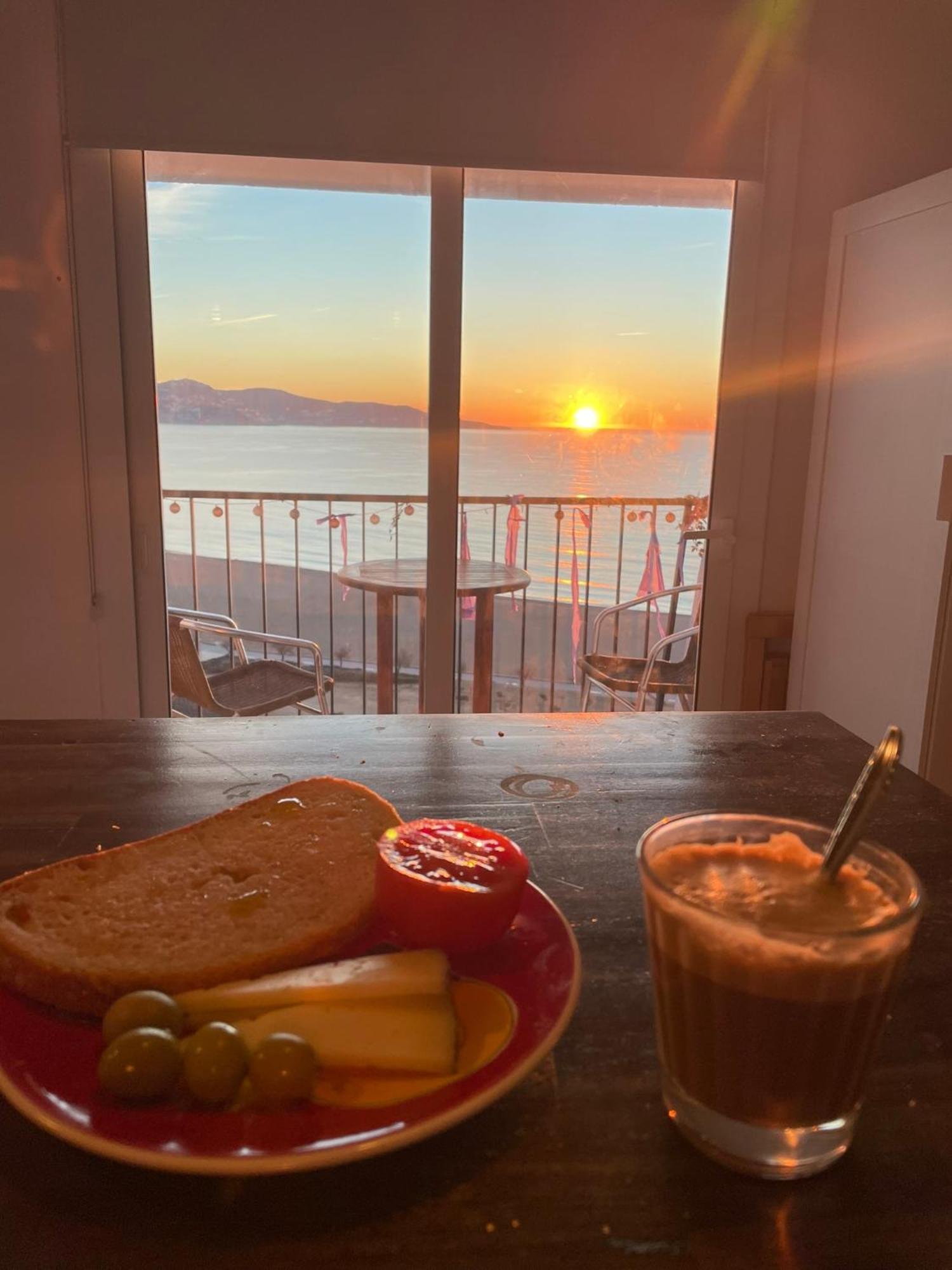 Apartamento Vistas Al Mar Aire Acondicionado Wifi Empuriabrava Kültér fotó